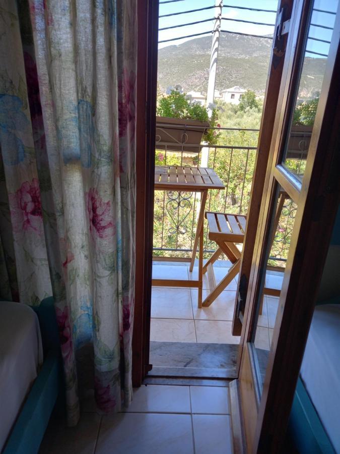 Ifigenia'S Rooms Kardamyli Exterior photo